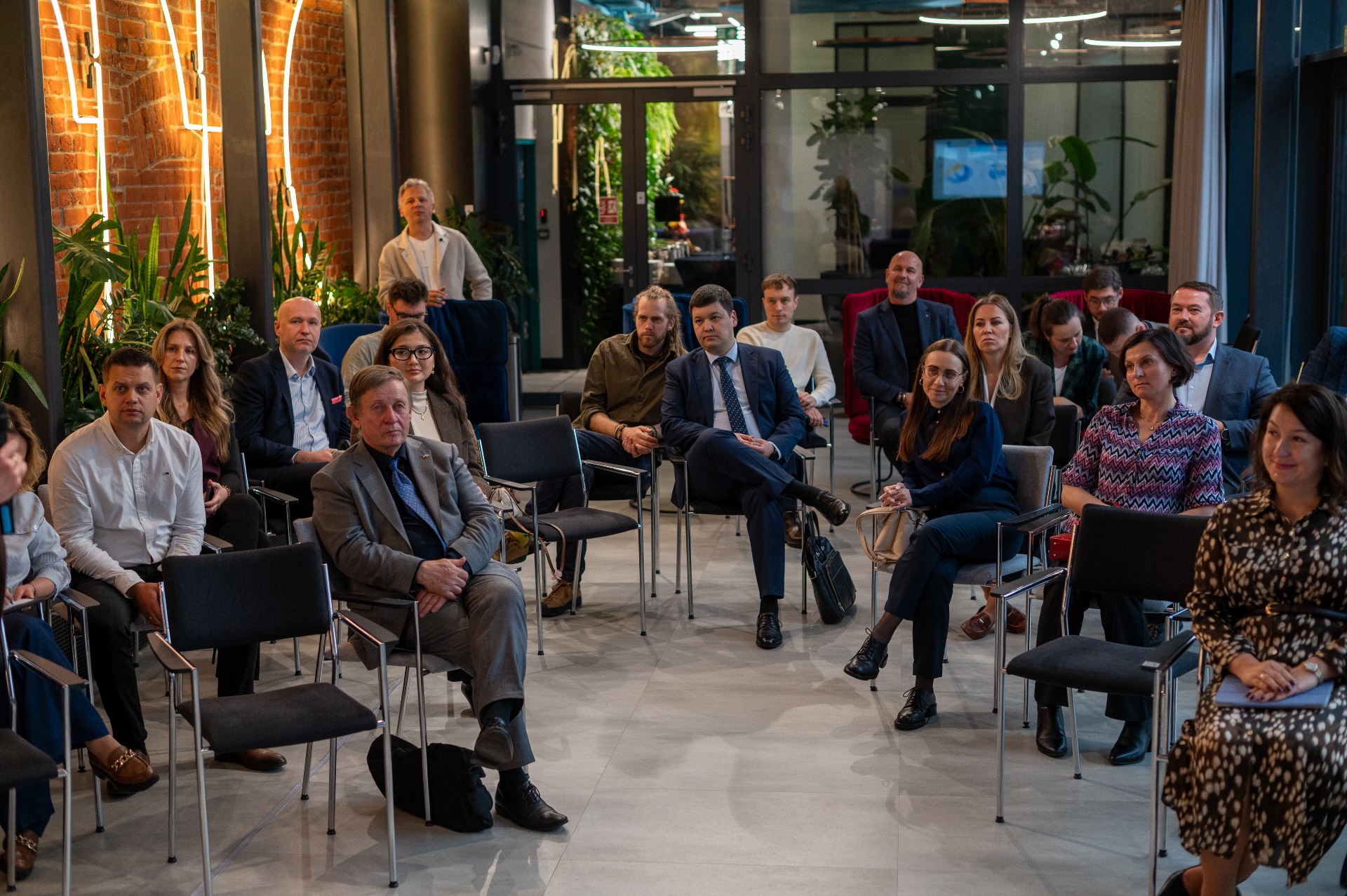 Participants of the Business & Culture Awareness – Kazakhstan conference during a discussion session in Łódź.